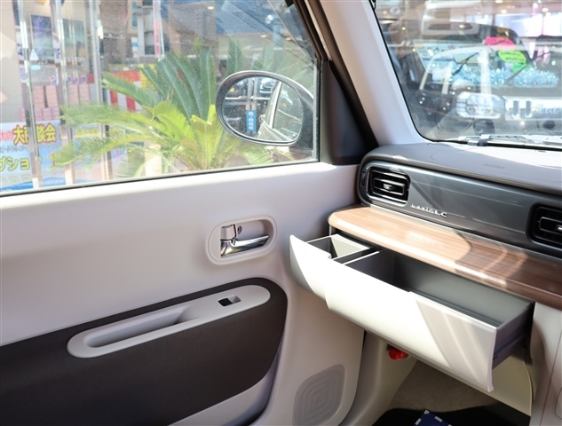 スズキ アルトラパン　ＬＣ ＬＣ ６６０ Ｘ R4年 (関東) 99