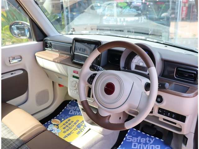 スズキ アルトラパン　ＬＣ ＬＣ ６６０ Ｘ R4年 (関東) 99