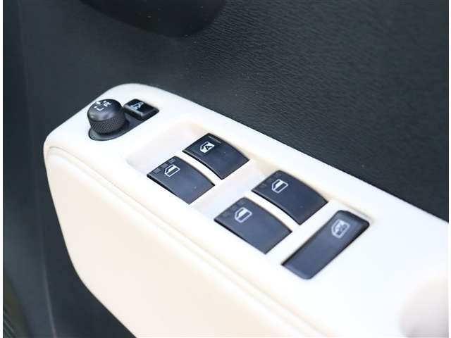 ダイハツ ミラ　ココア ６６０ Ｘ H24年 (関東) 99