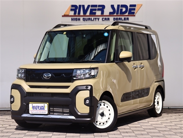 ダイハツ タント ６６０ ファンクロスターボ R4年 (関東) 99