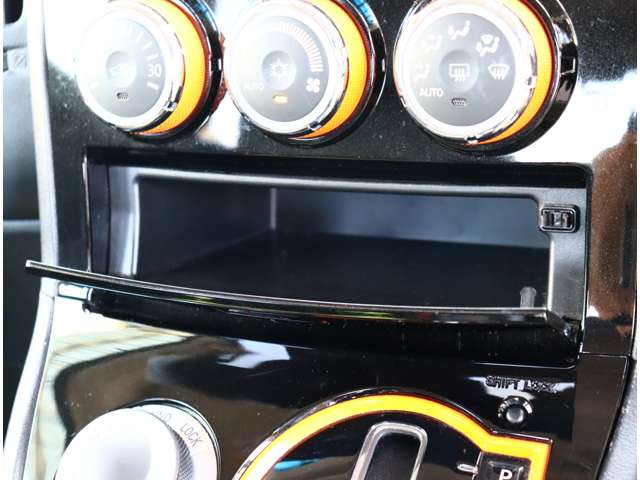 三菱 デリカ　Ｄ：５ ２．２ アクティブギア ディーゼルターボ ４ＷＤ H30年 (関東) 99