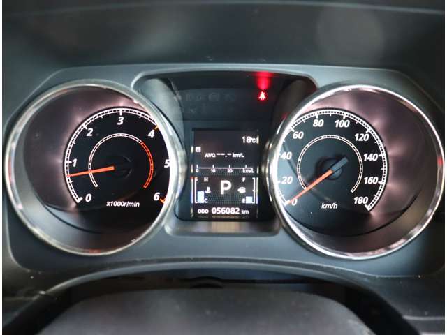 三菱 デリカ　Ｄ：５ ２．２ アクティブギア ディーゼルターボ ４ＷＤ H30年 (関東) 99