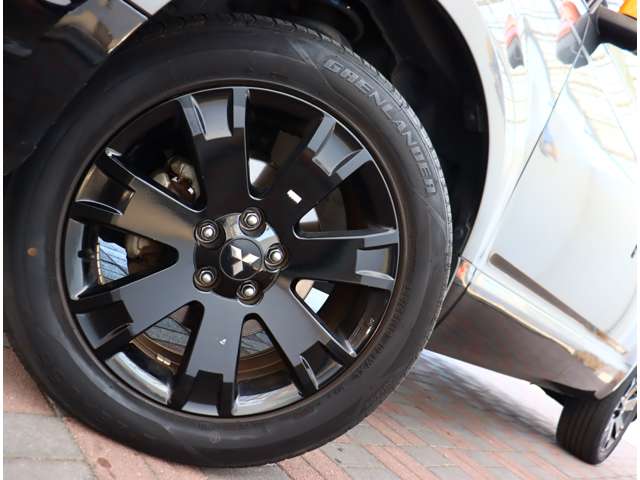 三菱 デリカ　Ｄ：５ ２．２ アクティブギア ディーゼルターボ ４ＷＤ H30年 (関東) 99