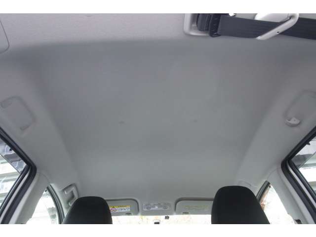 トヨタ ヴィッツ １．３ Ｆ スマイルエディション H25年 (近畿) 99