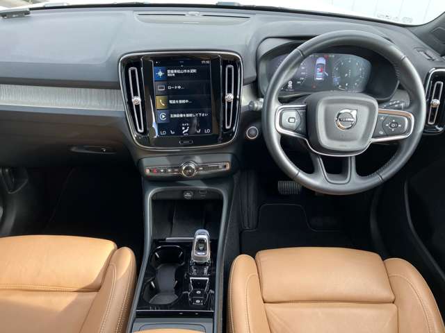 ボルボ ＸＣ４０ Ｂ４ ＡＷＤ インスクリプション ４ＷＤ R2年 (四国) 99