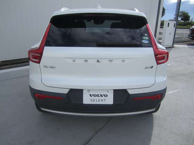 ボルボ ＸＣ４０ Ｂ４ ＡＷＤ インスクリプション ４ＷＤ R2年 (四国) 99