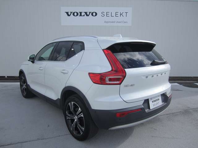 ボルボ ＸＣ４０ Ｂ４ ＡＷＤ インスクリプション ４ＷＤ R2年 (四国) 99