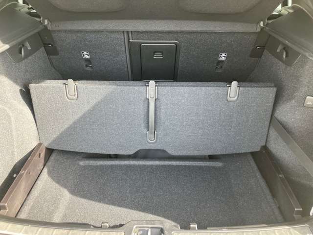 ボルボ ＸＣ４０ Ｂ４ ＡＷＤ インスクリプション ４ＷＤ R2年 (四国) 99