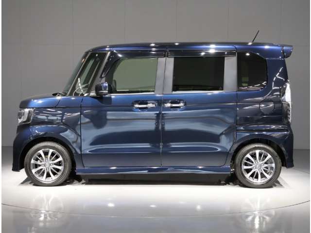 ホンダ Ｎ　ＢＯＸ カスタム ６６０ Ｌ R3年 (関東) 99