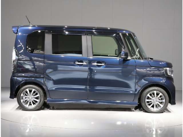 ホンダ Ｎ　ＢＯＸ カスタム ６６０ Ｌ R3年 (関東) 99