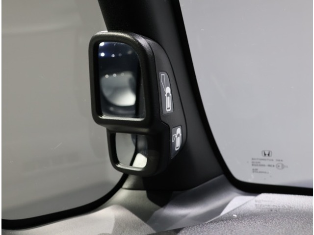 ホンダ Ｎ　ＢＯＸ カスタム ６６０ Ｌ R3年 (関東) 99