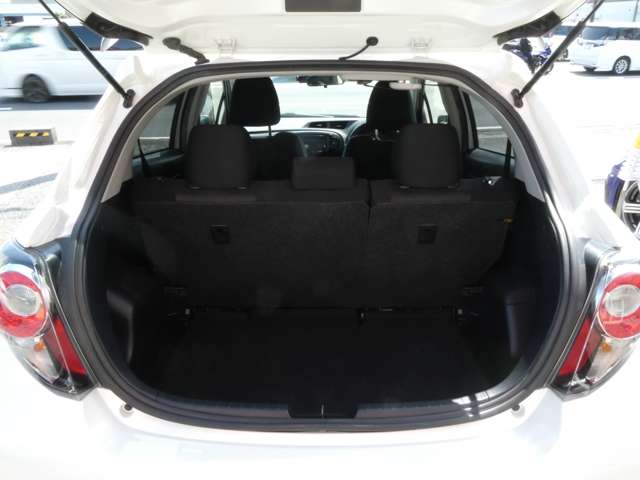 トヨタ ヴィッツ １．５ ＲＳ Ｇ'Ｓ H25年 (関東) 99