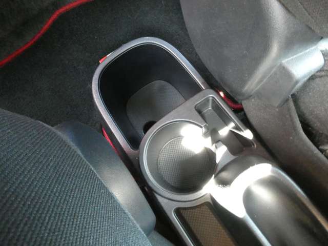 トヨタ ヴィッツ １．５ ＲＳ Ｇ'Ｓ H25年 (関東) 99