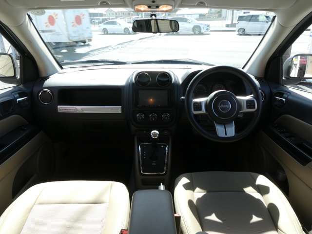 ジープ コンパス アルティチュード　スポーツ H26年 (関東) 99