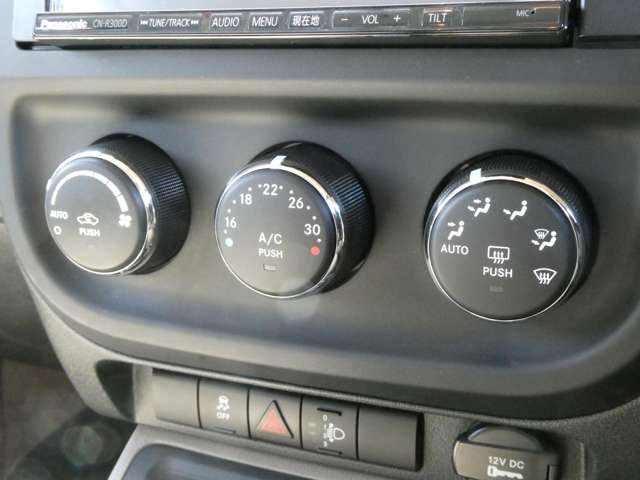 ジープ コンパス アルティチュード　スポーツ H26年 (関東) 99