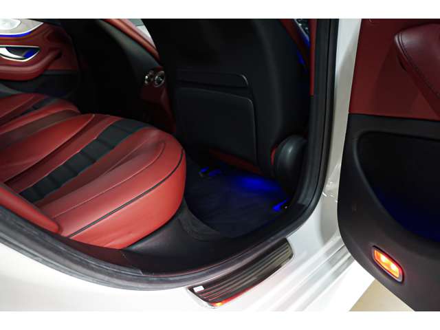 メルセデスベンツ ＣＬＳクラス ＣＬＳ２２０ Ｄ スポーツ エクスクルーシブ パッケージ ディーゼルターボ R1年 (北海道) 99