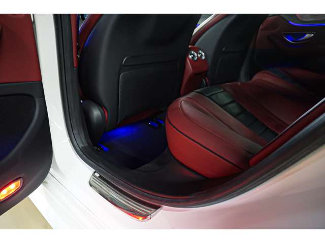 メルセデスベンツ ＣＬＳクラス ＣＬＳ２２０ Ｄ スポーツ エクスクルーシブ パッケージ ディーゼルターボ R1年 (北海道) 99