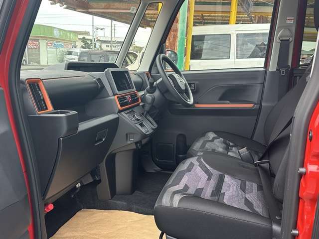 ダイハツ タント ６６０ ファンクロス R6年 (東海) 99