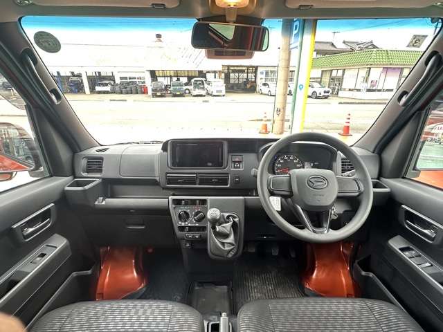 ダイハツ ハイゼットカーゴ ６６０ デラックス ４ＷＤ R6年 (東海) 99