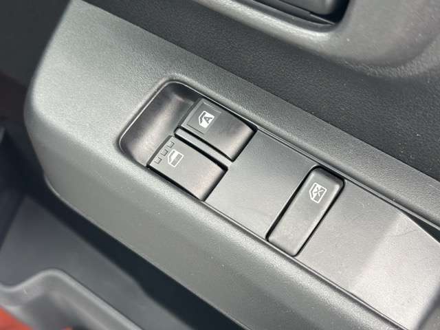 ダイハツ ハイゼットカーゴ ６６０ デラックス ４ＷＤ R6年 (東海) 99