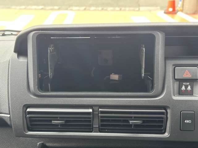 ダイハツ ハイゼットカーゴ ６６０ デラックス ４ＷＤ R6年 (東海) 99