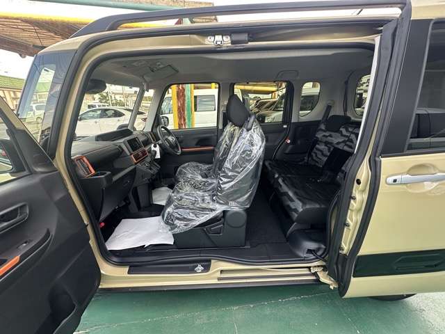 ダイハツ タント ６６０ ファンクロス R6年 (東海) 99