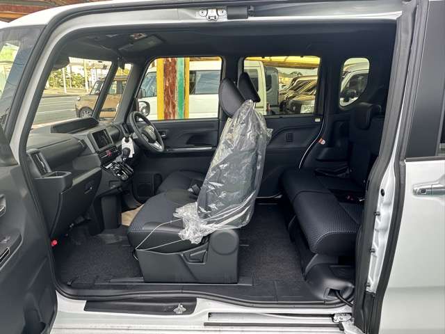 ダイハツ タント ６６０ カスタム ＲＳ R7年 (東海) 99