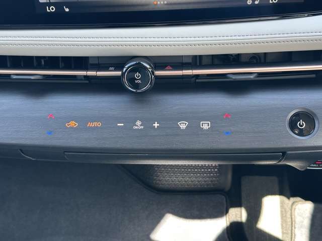 日産 アリア Ｂ６ R5年 (東海) 99