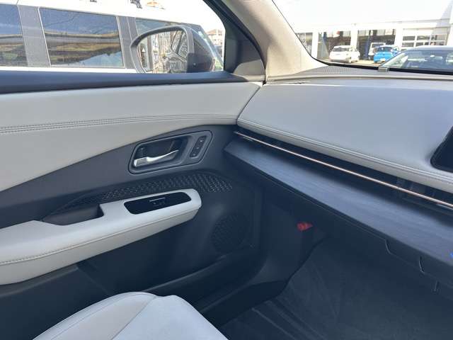 日産 アリア Ｂ６ R5年 (東海) 99