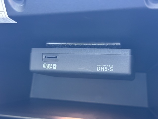 日産 アリア Ｂ６ R5年 (東海) 99