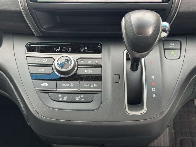 ホンダ フリード＋ １．５ Ｇ ブラックスタイル R6年 (東海) 99