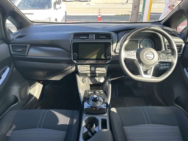 日産 リーフ Ｘ R4年 (東海) 99