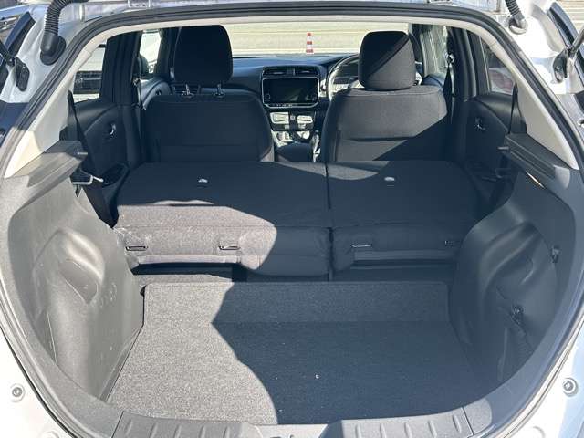 日産 リーフ Ｘ R4年 (東海) 99