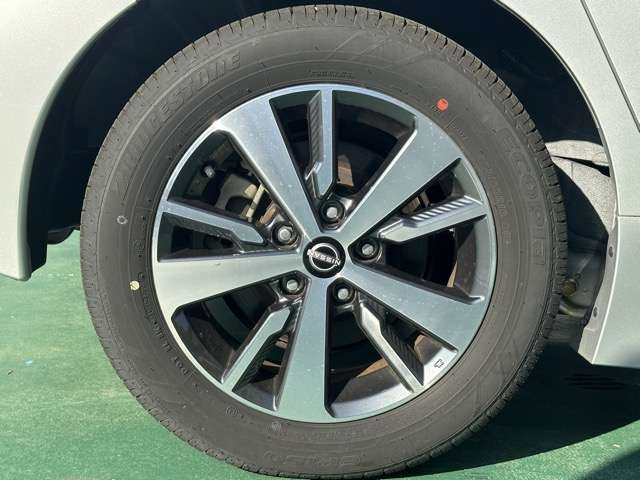 日産 リーフ Ｘ R4年 (東海) 99