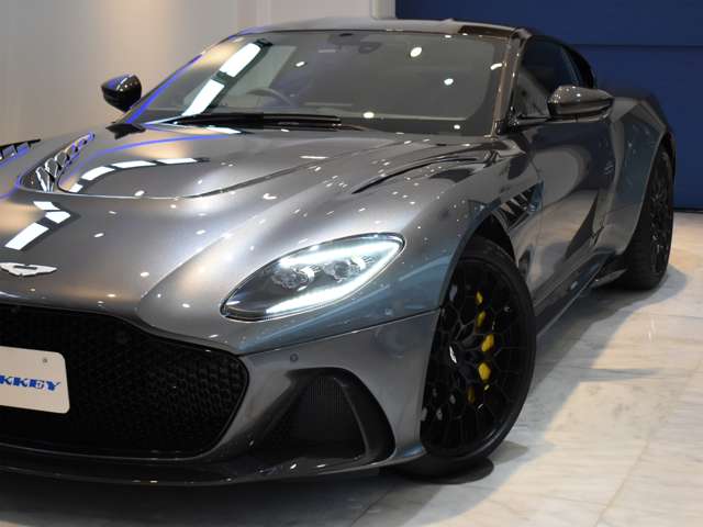 アストンマーティン ＤＢＳスーパーレッジェーラ ７７０アルティメット R6年 (関東) 99