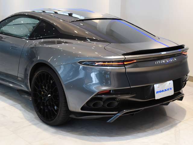 アストンマーティン ＤＢＳスーパーレッジェーラ ７７０アルティメット R6年 (関東) 99