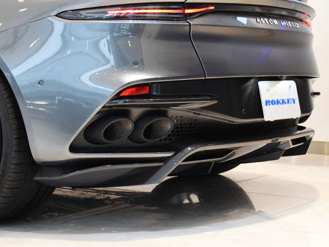 アストンマーティン ＤＢＳスーパーレッジェーラ ７７０アルティメット R6年 (関東) 99