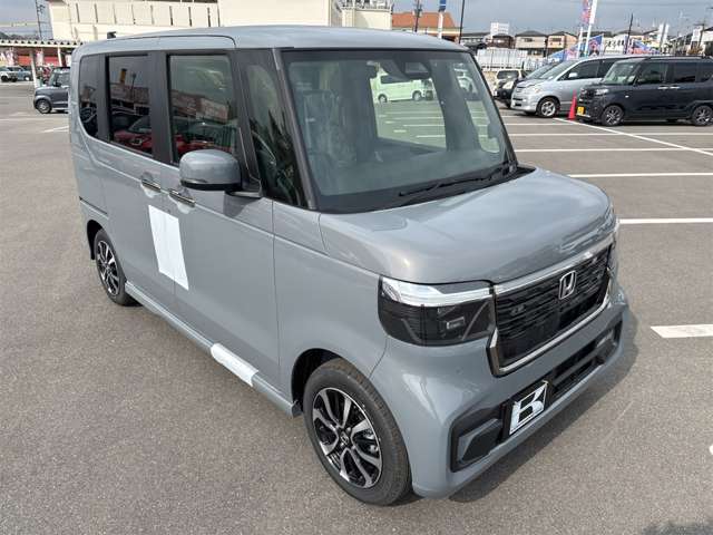 ホンダ Ｎ　ＢＯＸ カスタム ６６０ コーディネートスタイル モノトーン R6年 (近畿) 99