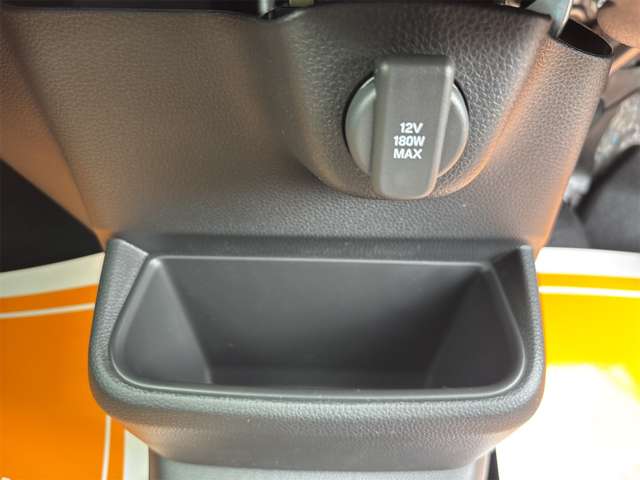 ホンダ Ｎ　ＢＯＸ カスタム ６６０ コーディネートスタイル モノトーン R6年 (近畿) 99