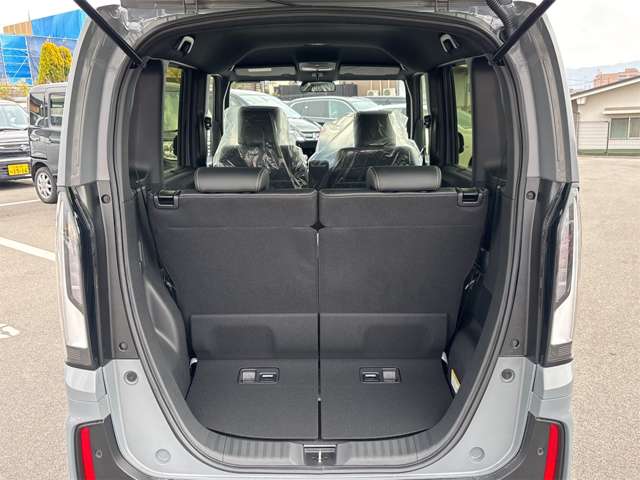 ホンダ Ｎ　ＢＯＸ カスタム ６６０ コーディネートスタイル モノトーン R6年 (近畿) 99