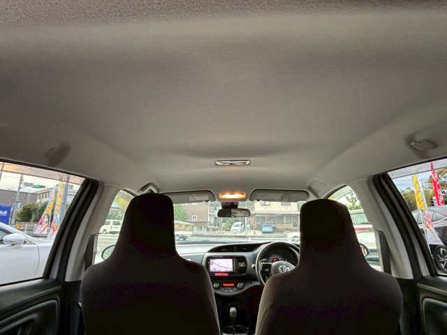 トヨタ ヴィッツ　ハイブリッド １．５ ハイブリッド Ｆ H29年 (関東) 99