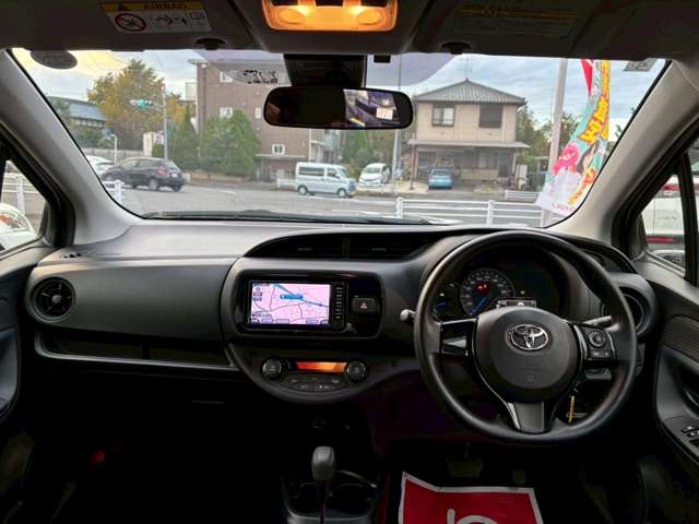 トヨタ ヴィッツ　ハイブリッド １．５ ハイブリッド Ｆ H29年 (関東) 99