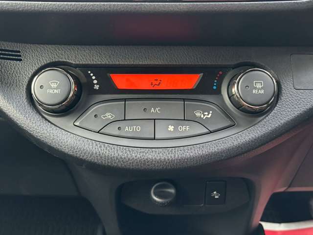 トヨタ ヴィッツ　ハイブリッド １．５ ハイブリッド Ｆ H29年 (関東) 99