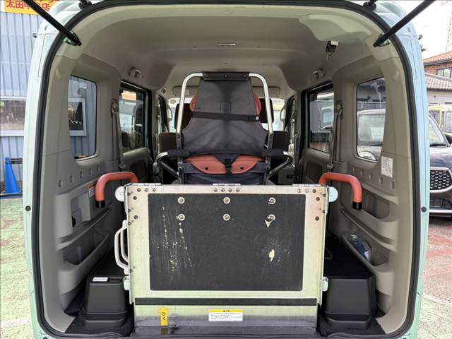 スズキ エブリイワゴン ６６０ ウィズ 車イス移動車 左右分割式リアシート付 H30年 (関東) 99