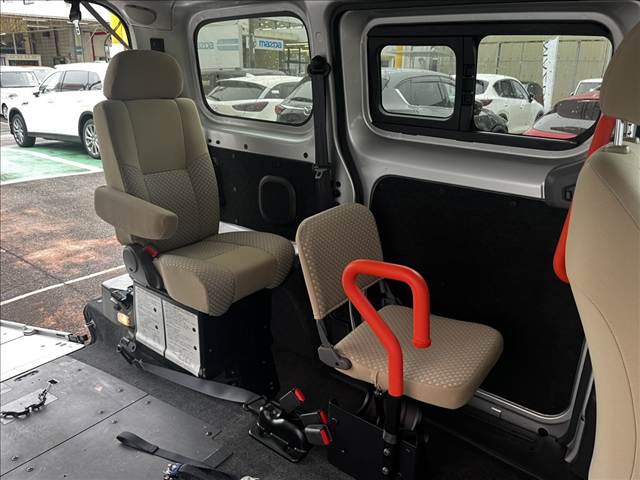 日産 ＮＶ２００バネットバン チェアキャブ スロープタイプ 車イス２名仕 H30年 (関東) 99