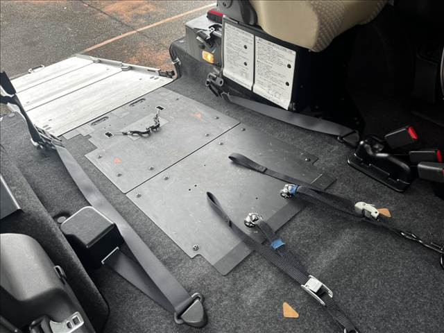 日産 ＮＶ２００バネットバン チェアキャブ スロープタイプ 車イス２名仕 H30年 (関東) 99