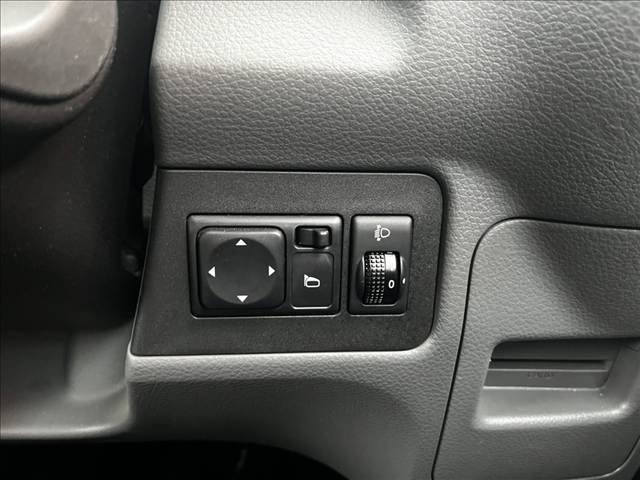 日産 ＮＶ２００バネットバン チェアキャブ スロープタイプ 車イス２名仕 H30年 (関東) 99