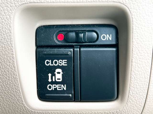 ホンダ Ｎ　ＢＯＸ ６６０ Ｇ Ｌパッケージ H25年 (九州・沖縄) 99