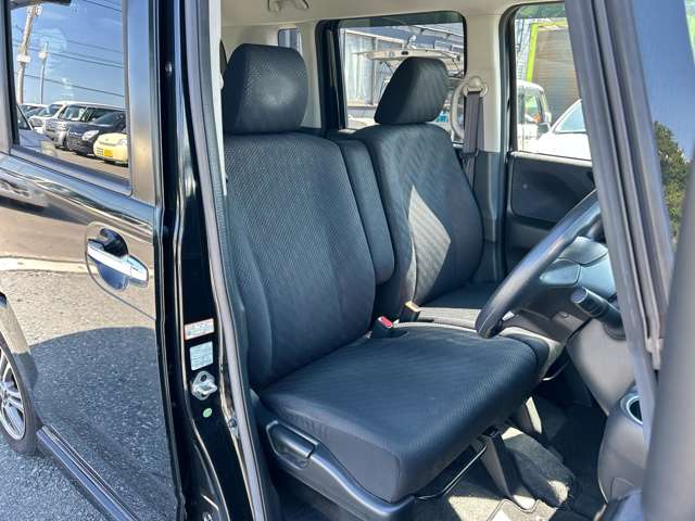 ホンダ Ｎ　ＢＯＸ ６６０ カスタムＧ Ｌパッケージ H25年 (九州・沖縄) 99