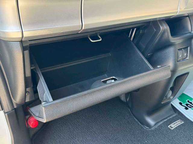 スズキ スペーシア ６６０ カスタム ハイブリッド ＧＳ 衝突被害軽減ブレーキ非装着車 ４ＷＤ H30年 (北海道) 99